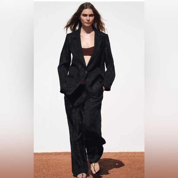 Zara Wrinkled OrganzaTWO PIECE Black Women's Blazer and Pants Size Small NWT